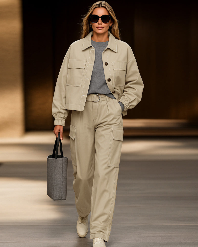 Moderne Utility-Transportjacke und Hose Set