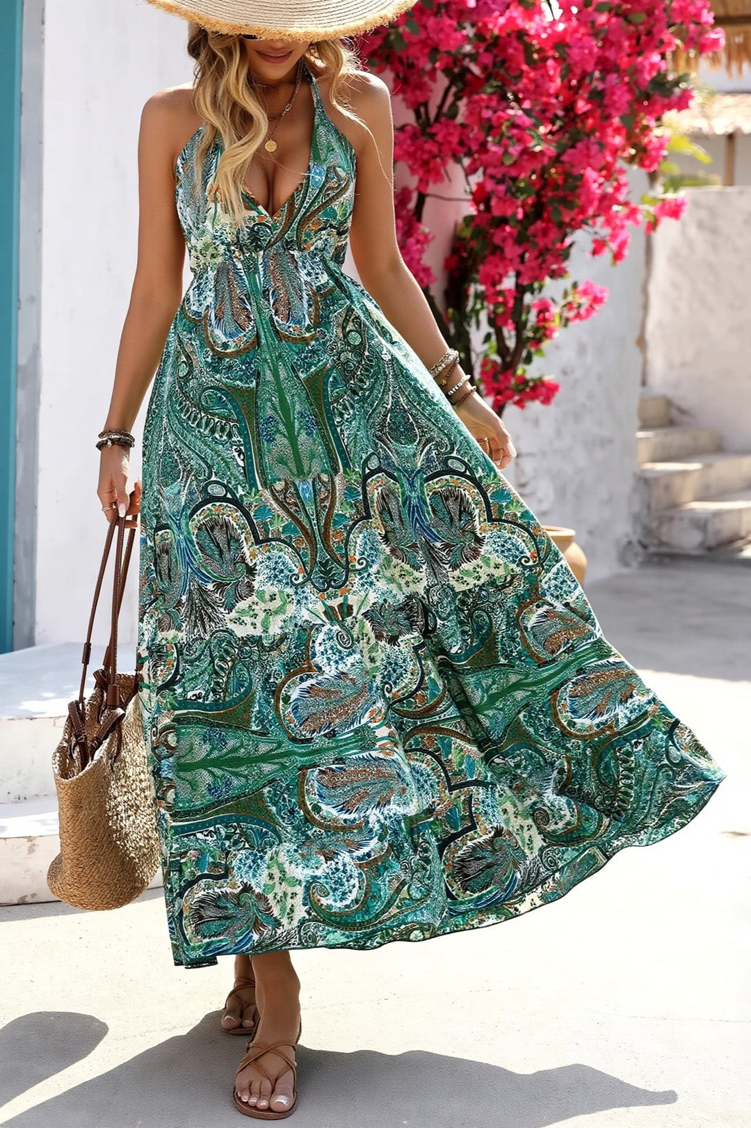 Damen-Maxikleid mit Paisley-Print und Halterneck in voller Ansicht