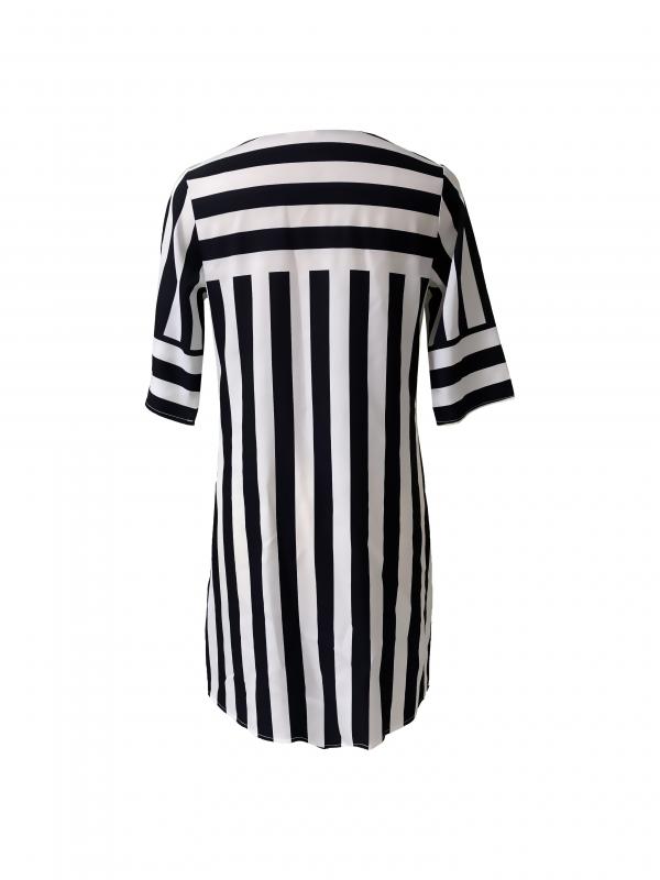 Gestreiftes Casual-Kleid mit halblangen Ärmeln