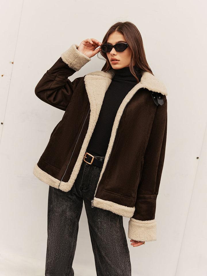 Vintage brown fleece-lined jacket with a relaxed fit 