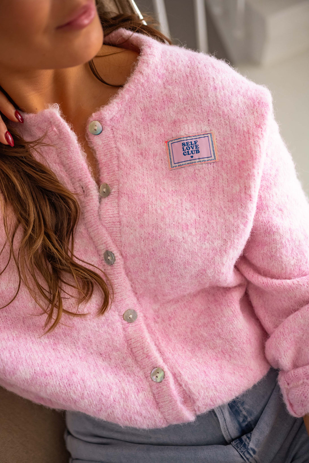 Schicker rosa gesteppter Cardigan für Lagen-Looks