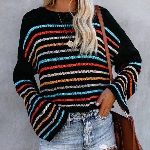 Gemütlicher gestreifter V-Ausschnitt-Strickpullover für den Lagenlook im Herbst