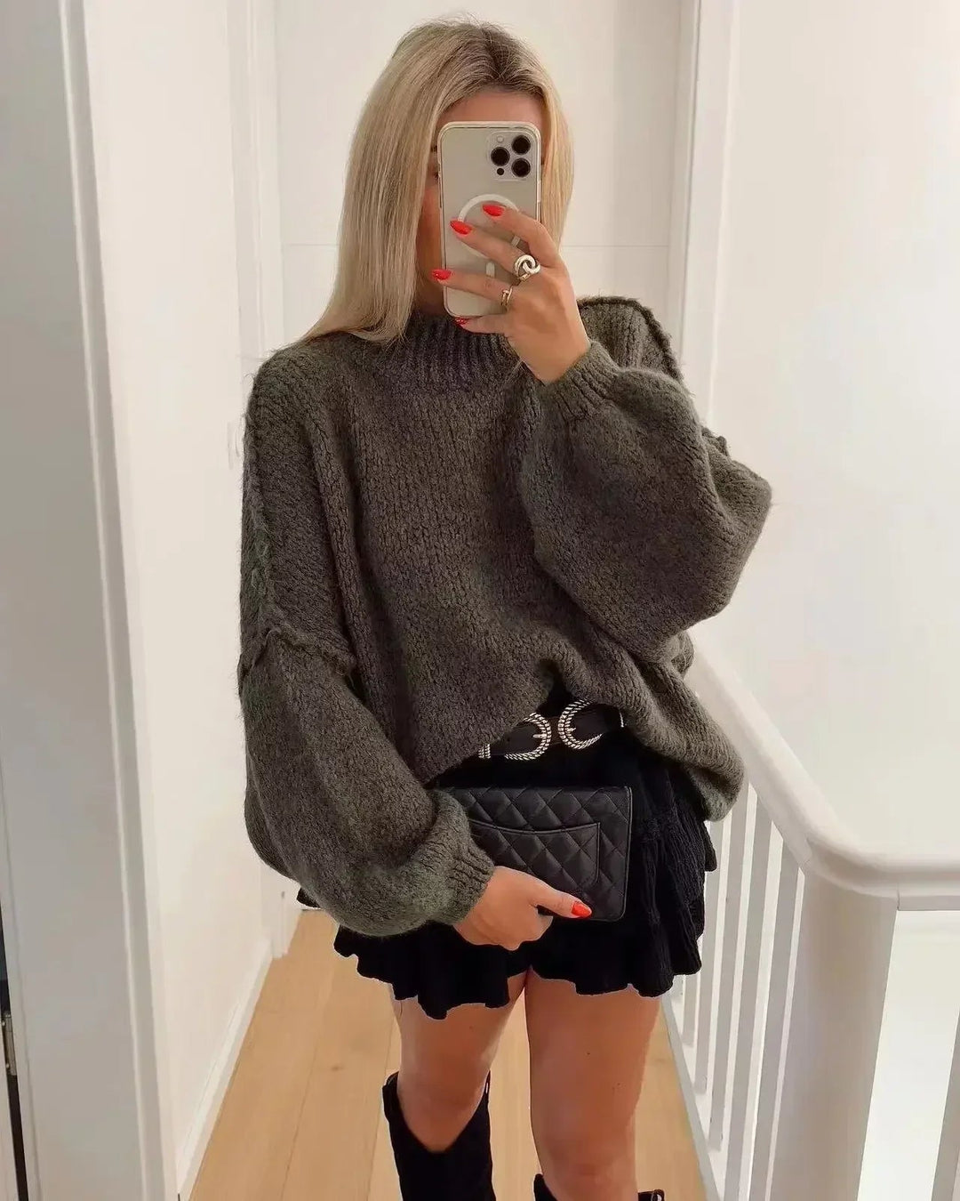 Gemütlicher Strickpullover mit Rollkragen und stylischen Puffärmeln