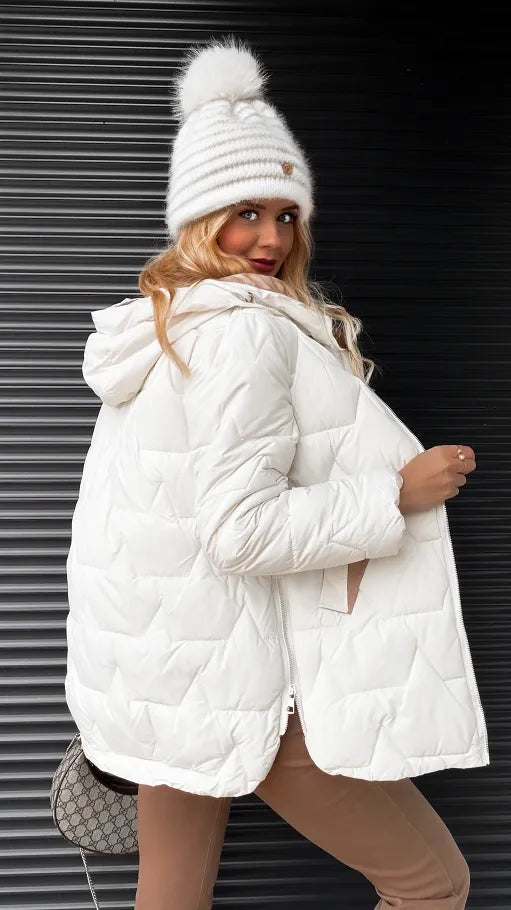 Gemütliche Steppjacke mit Kapuze und Reißverschlussdetails