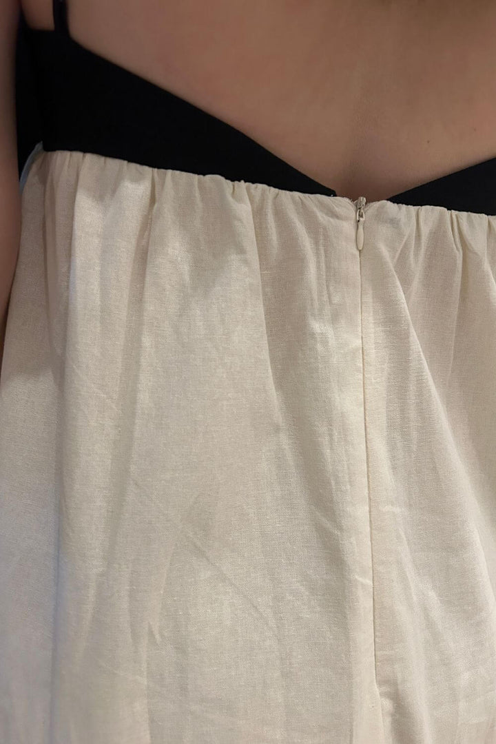 Midi-Kleid aus Leinen-Baumwoll-Mischung, lockere Passform, Schwarz und Weiß