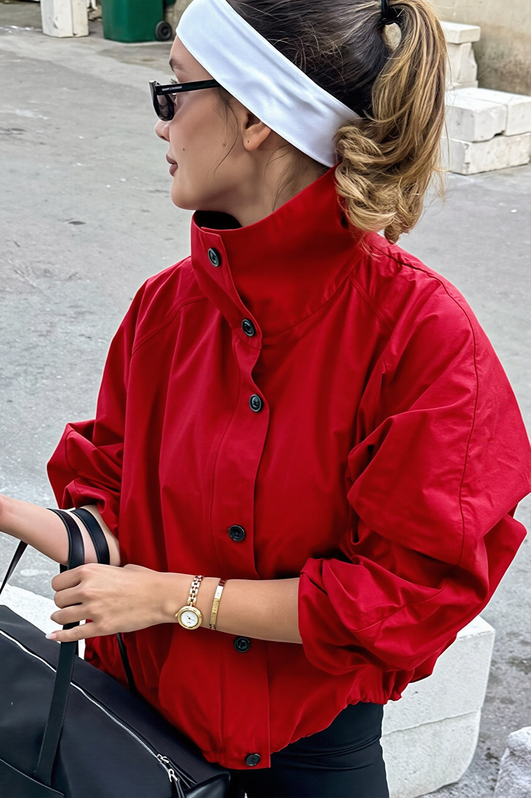 Damen-Windjacke mit Stehkragen und verstellbarem Kordelsaum