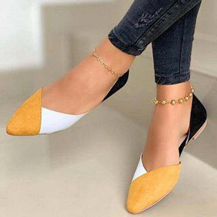 Damen-Ballerinas mit spitzer Kappe und Colorblocking in seitlicher Ansicht