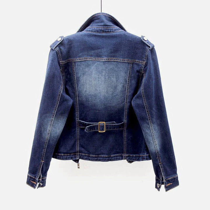 Klassische Jeansjacke mit zeitlosem Fusionsstil