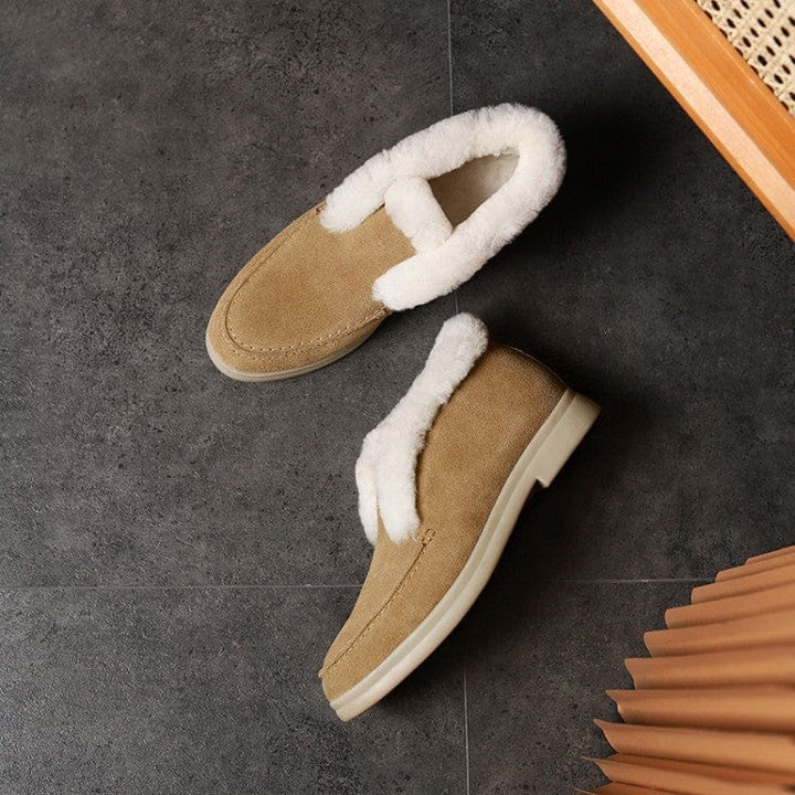 Gemütliche Wildleder-Stiefeletten mit Fellfutter zum Hineinschlüpfen