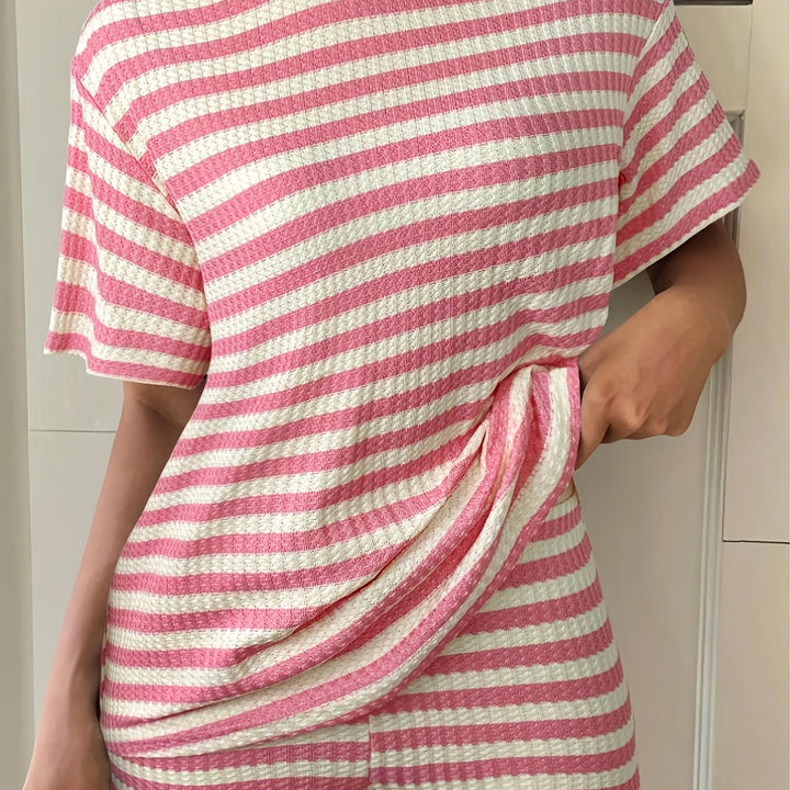 Gestreiftes Rundhals-T-Shirt und Shorts Freizeitset