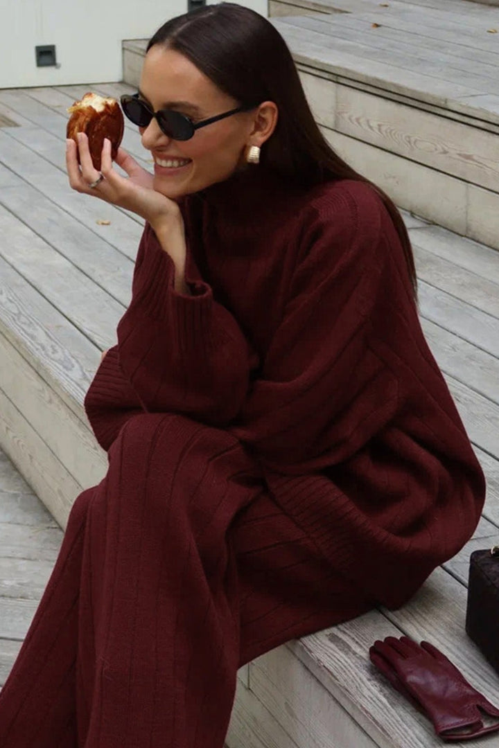 Weiter geschnittene Hose aus einem modischen Damen-Strickset