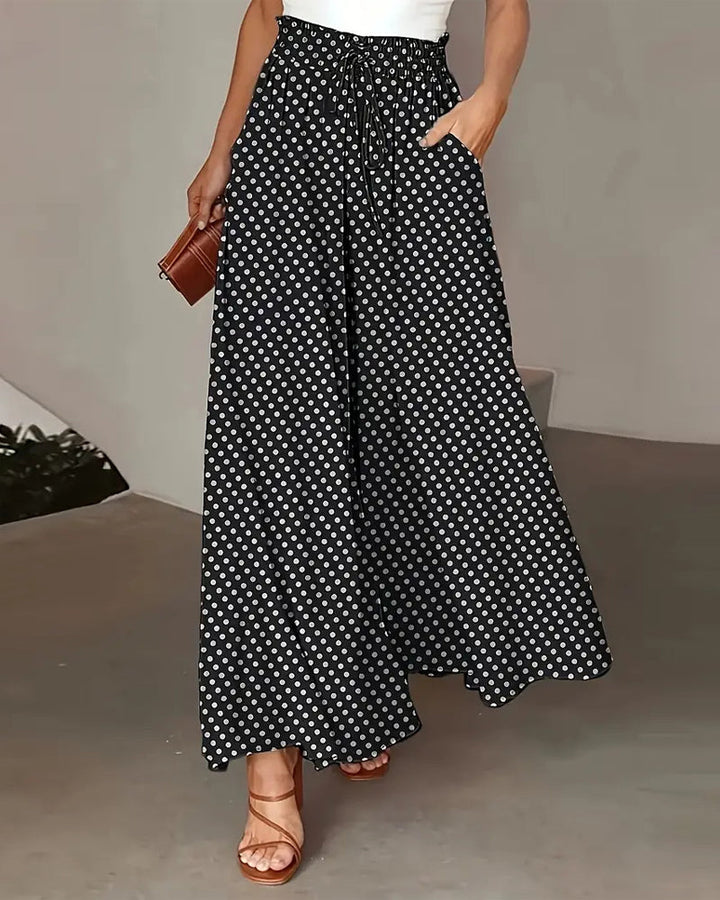 Damenhose lang mit Polka Dot Print in seitlicher Ansicht