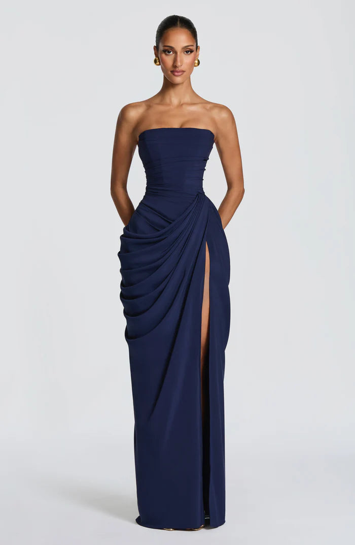 Amelia Ärmelloses Maxi-Kleid mit V-Ausschnitt