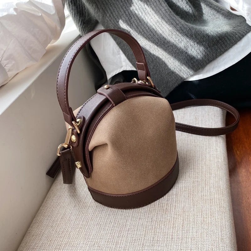 Retro Chic Eimer-Schulterhandtasche