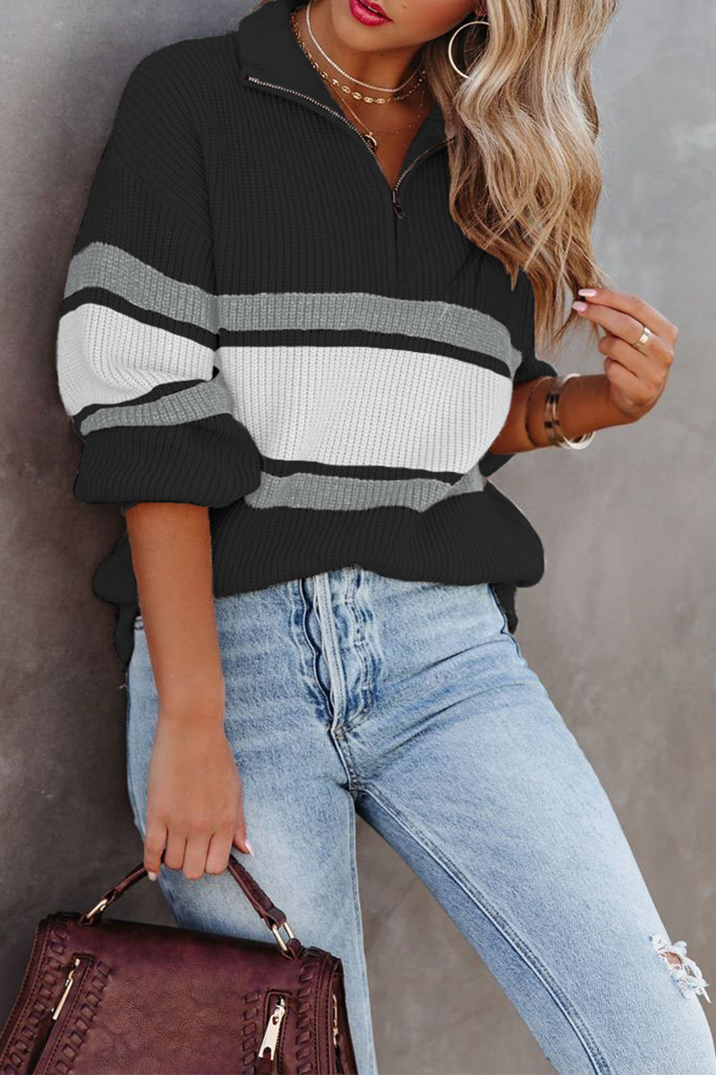 Gemütlicher lässiger Strickpullover mit Reißverschluss und Patchwork-Kragen