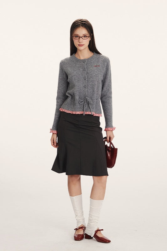 Schmal taillierter Strickcardigan mit Einsatzdesign