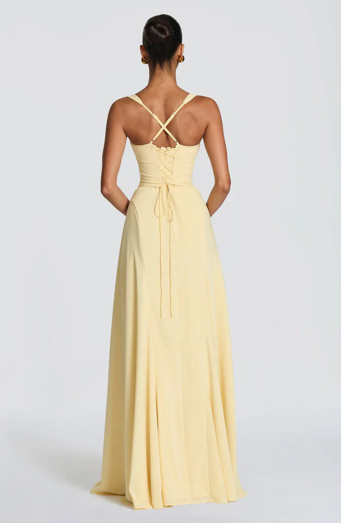 Rihanna-Stil Maxikleid mit eleganter Silhouette