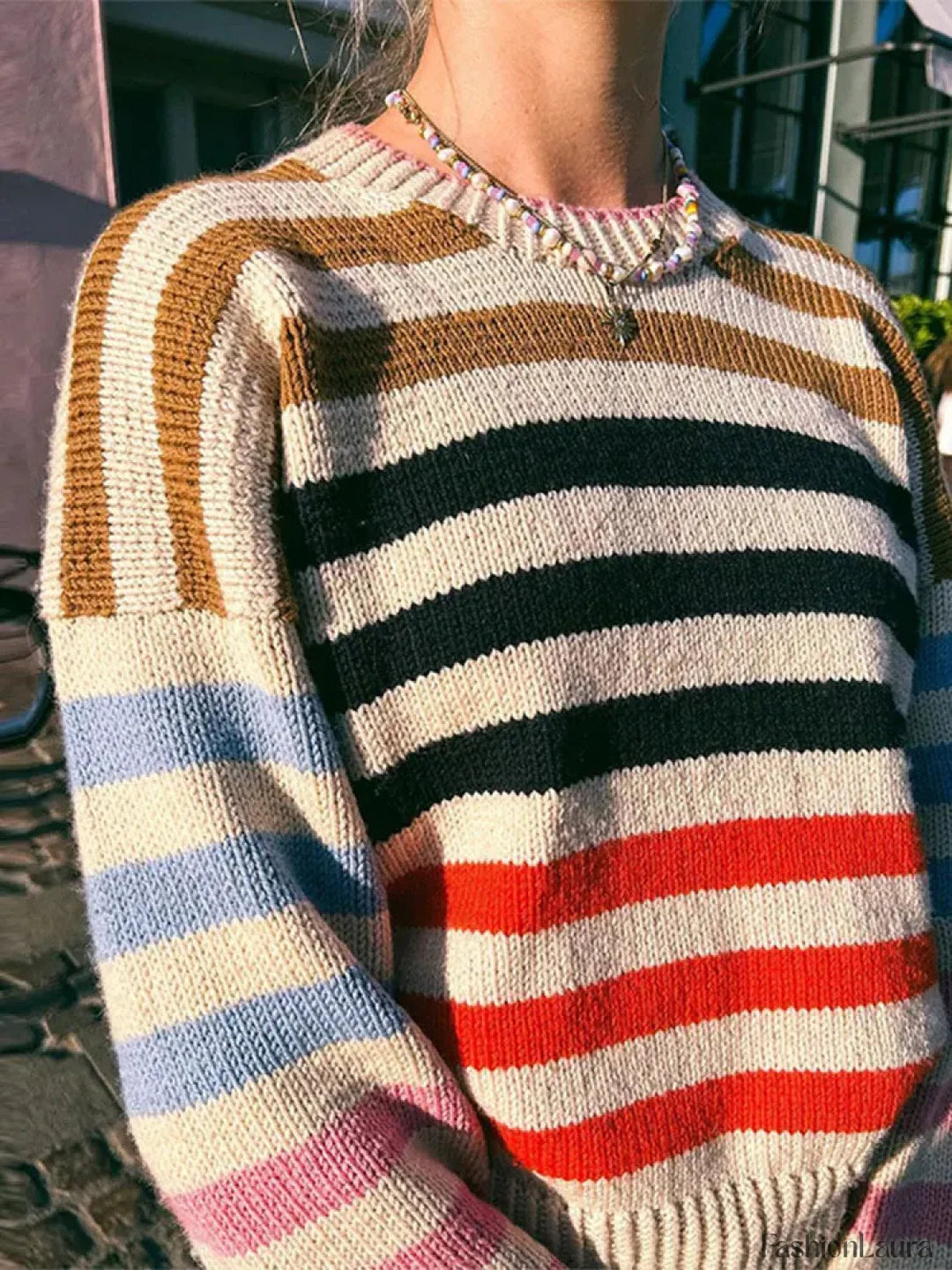 Bunter gestreifter Vintage-Strickpullover mit Rundhalsausschnitt