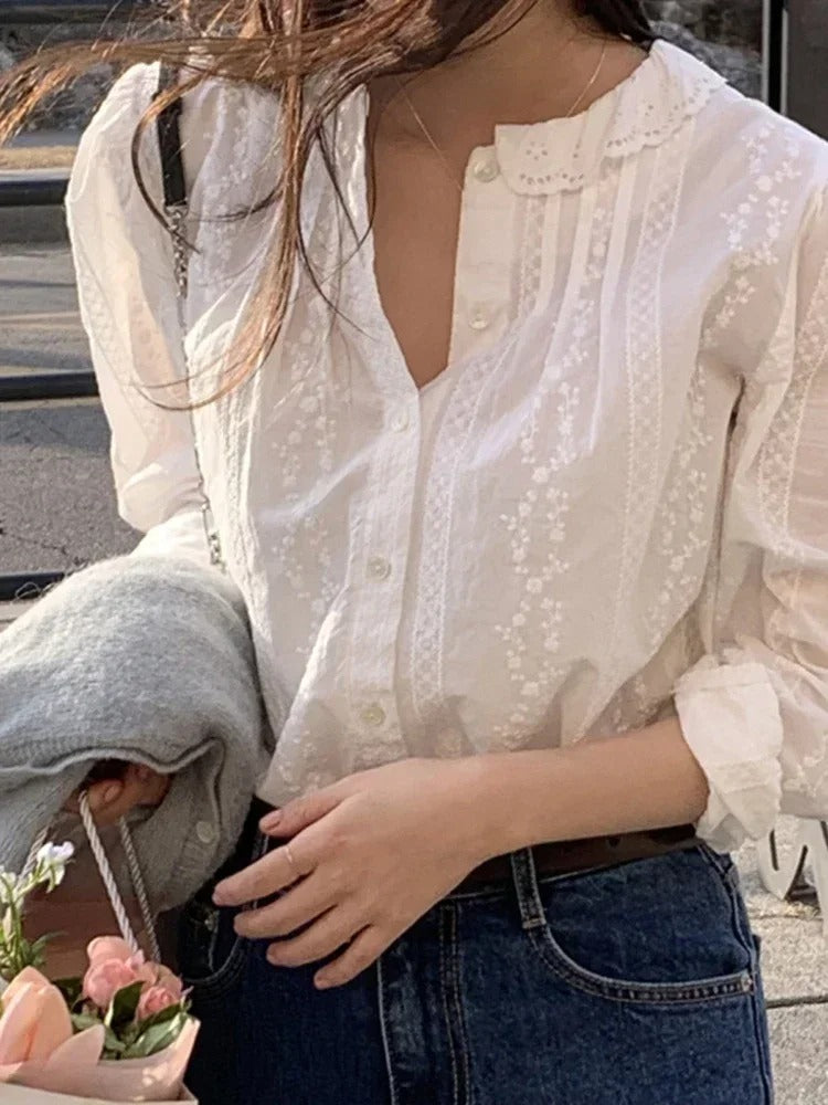 Embroidered shirt with button placket in a casual-chic style 