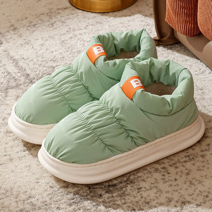 Bequeme Plüsch-Hausschuhe zum Hineinschlüpfen für Damen