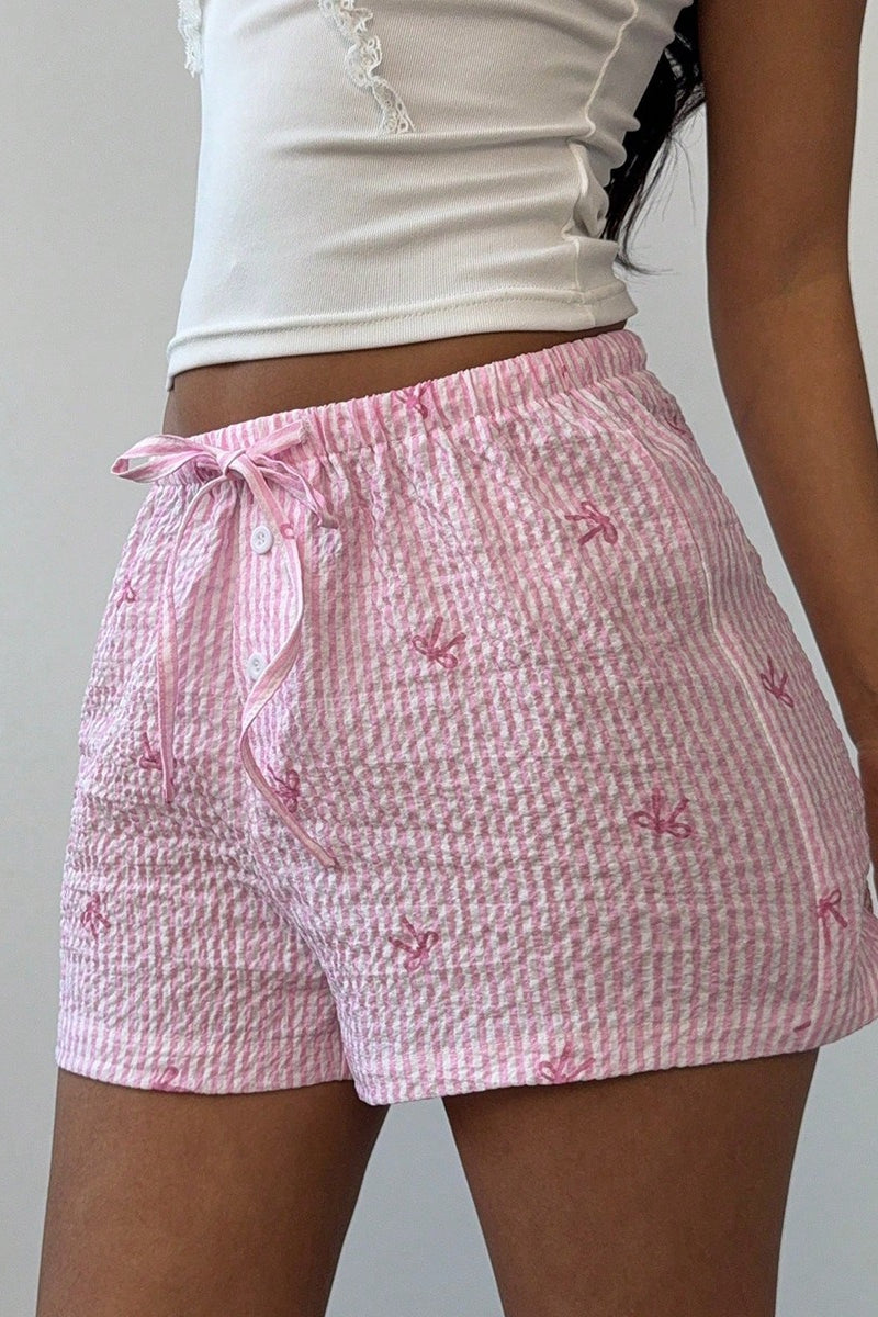Gestreifte Damen Shorts in Rosa für den Sommer, Gesamtansicht
