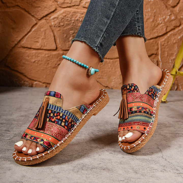 Boho-Quasten-Sandalen für Damen