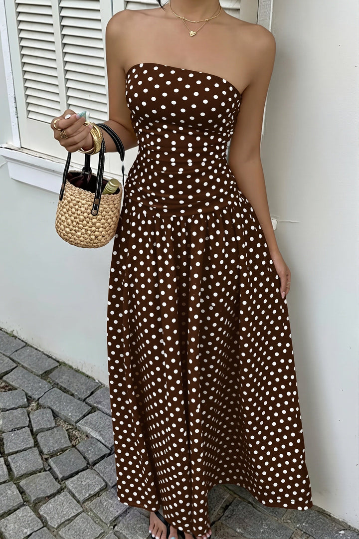 Sommerliches Maxikleid mit Polka Dots und schwingendem Volant
