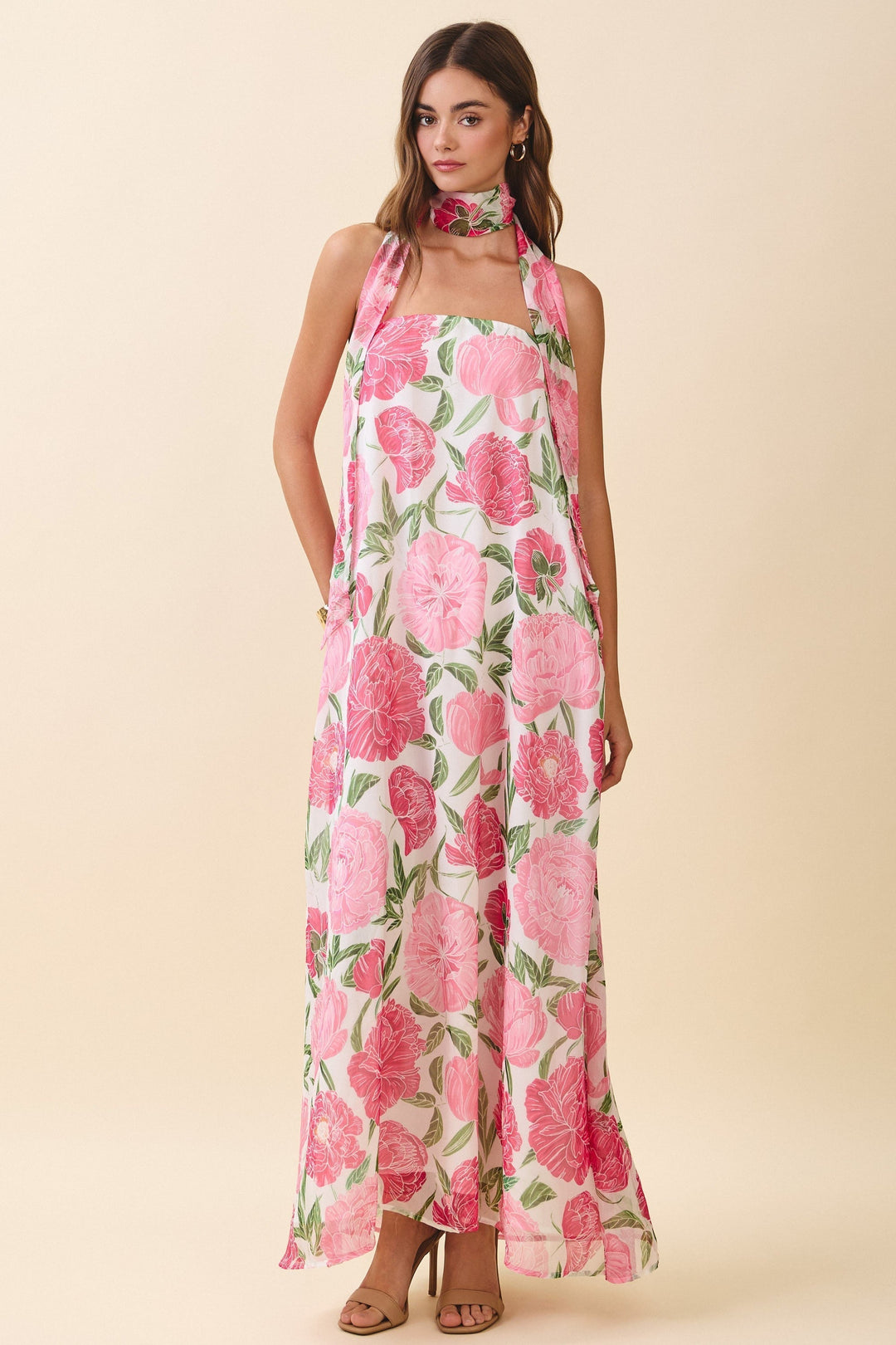 Damen Maxikleid in Rosé mit Blumenmuster und Neckholder, Vorderansicht