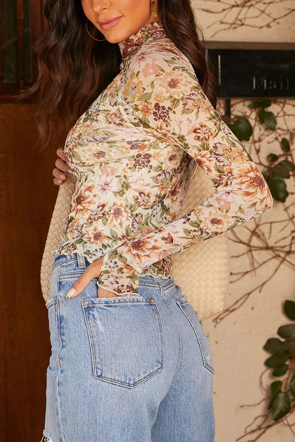 Schmal geschnittenes Langarmshirt mit Blumenmuster für die Freizeit