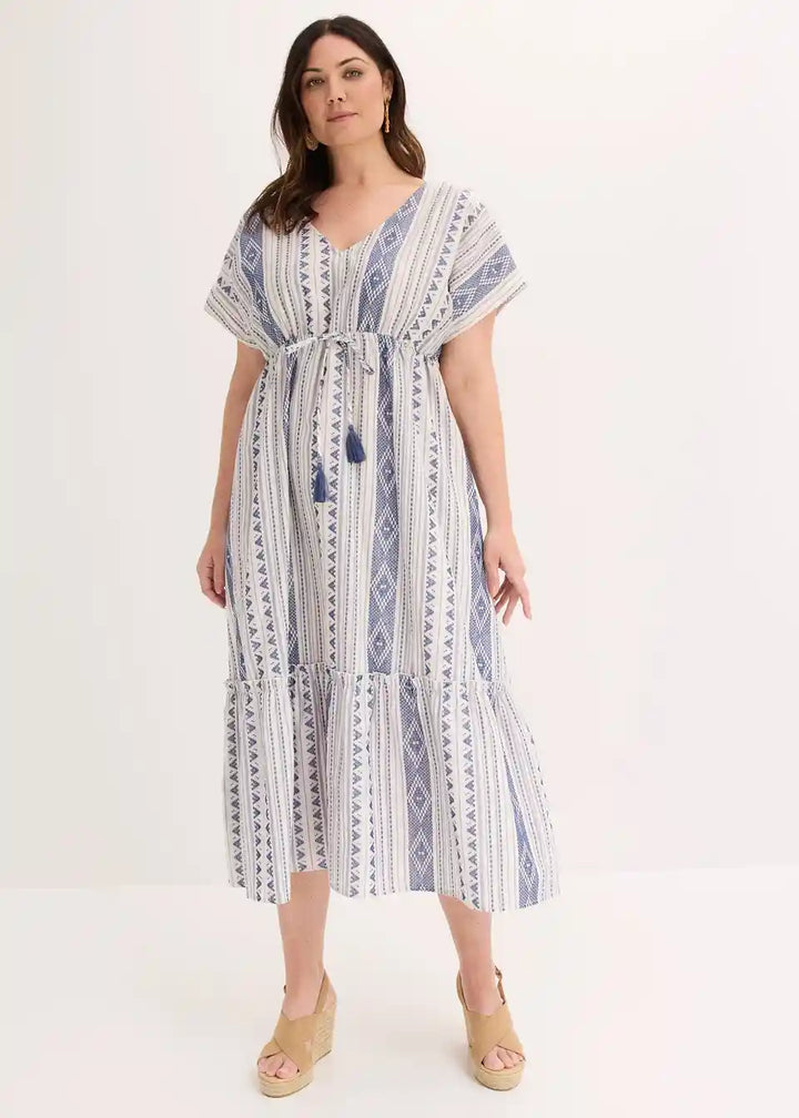 Maxikleid für Damen mit fließender Silhouette und bindbarem Taillenband