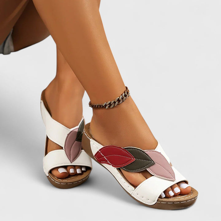 Orthopädische Schlupfsandalen mit gepolstertem Komfort