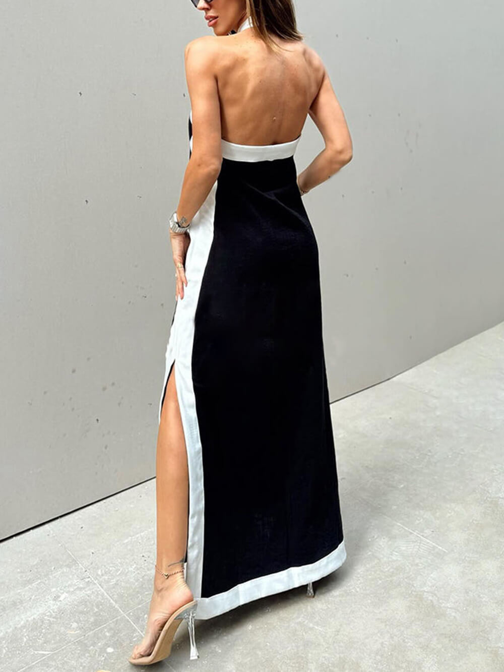 Maxikleid mit Neckholder, Farbblock und Schlitz