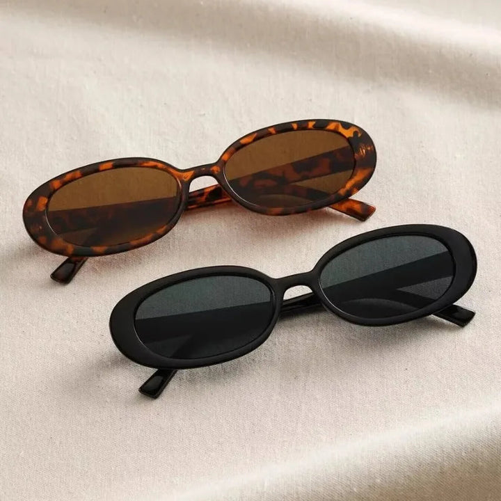 Retro Sonnenbrille mit klarem Glas im Vintage-Stil