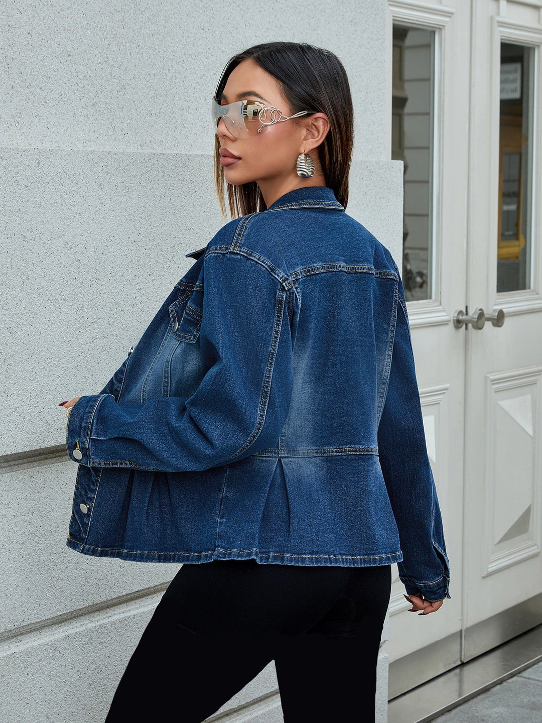 Schicke Herbst-Denimjacke
