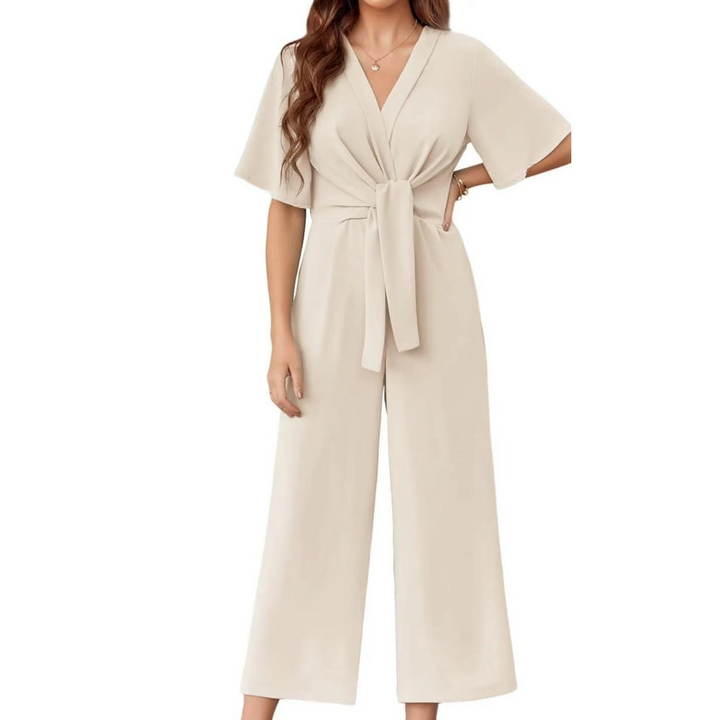Eleganter Damen-Jumpsuit in sommerlichem Stil mit fließender Silhouette
