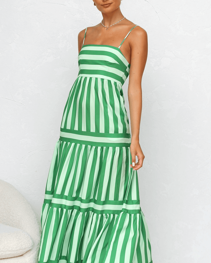 Gestreiftes Kleid