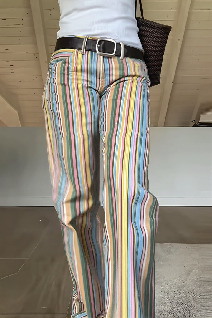 Damen Straight Leg Jeans mit Colorblock-Details und Streifen in Rückansicht