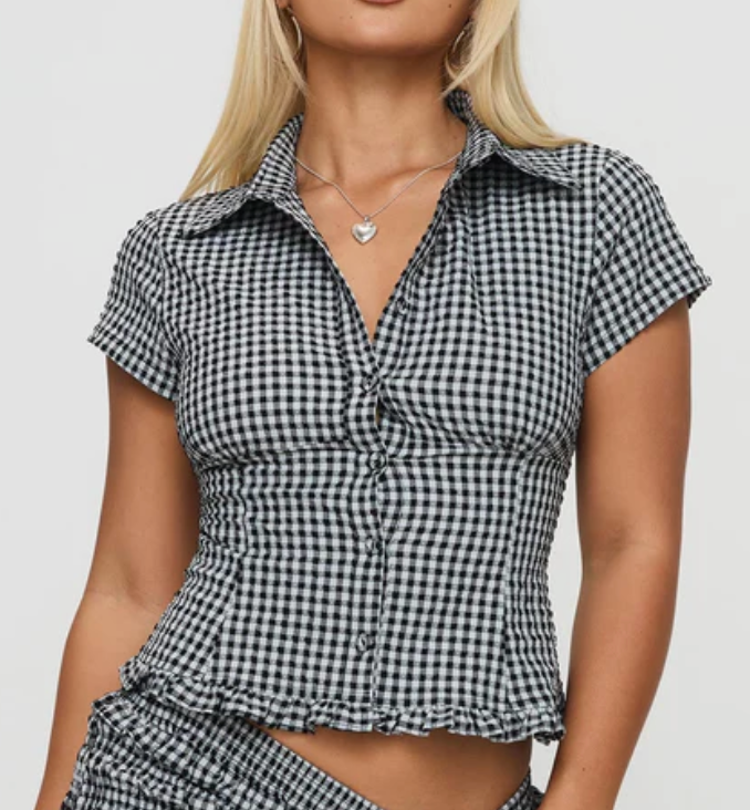 Seidige Bluse in entspannter Passform für legere Eleganz