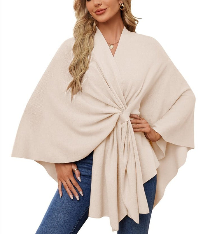 Weicher eleganter Schultertuch-Poncho für gemütliches schickes Schichten