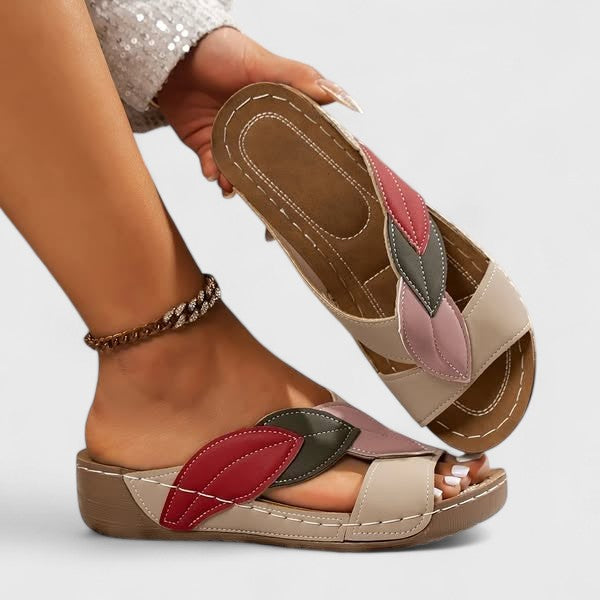 Orthopädische Schlupfsandalen mit gepolstertem Komfort