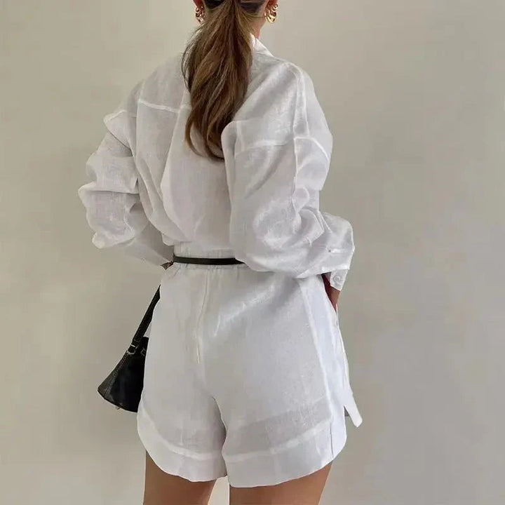 Leichtes Freizeithemd und Shorts Set für entspannten Stil