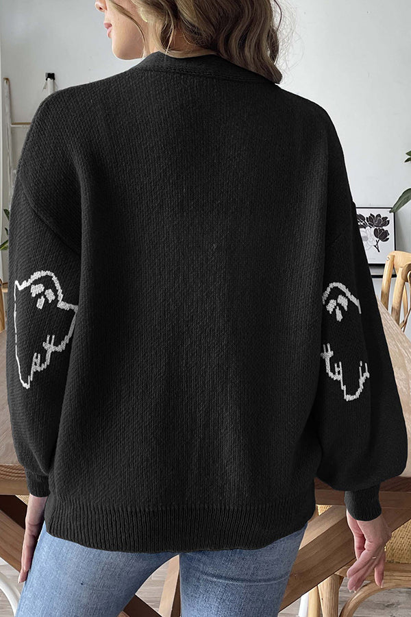 Gemütlicher Halloween-Geister-Strickpullover mit Knopfleiste