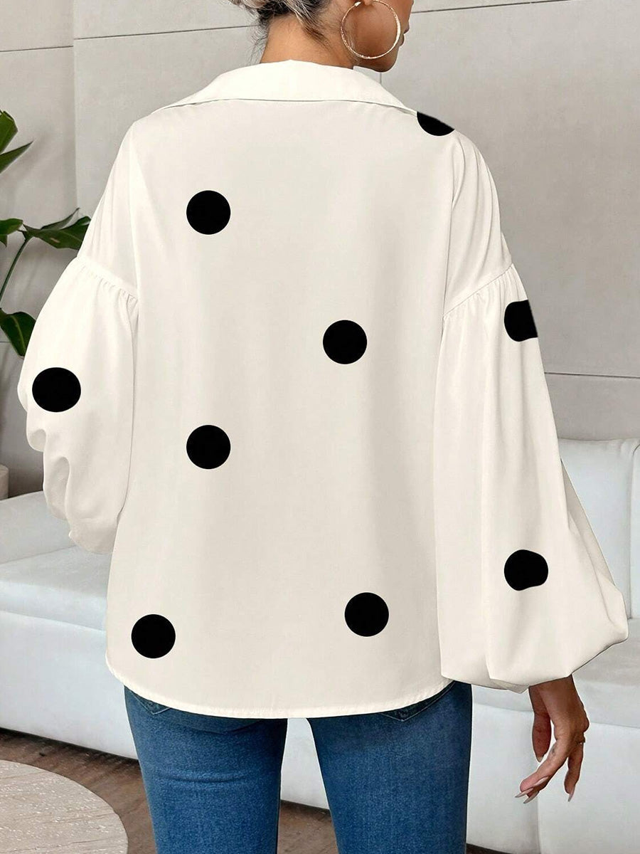 Damenbluse mit kontrastierenden Details und Split-Joint-Design
