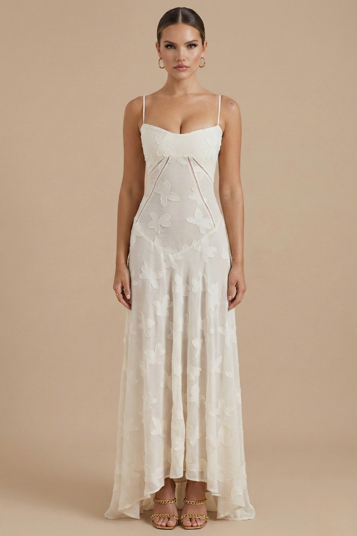 Florales Damen-Maxikleid von vorne mit langem, fließendem Rock