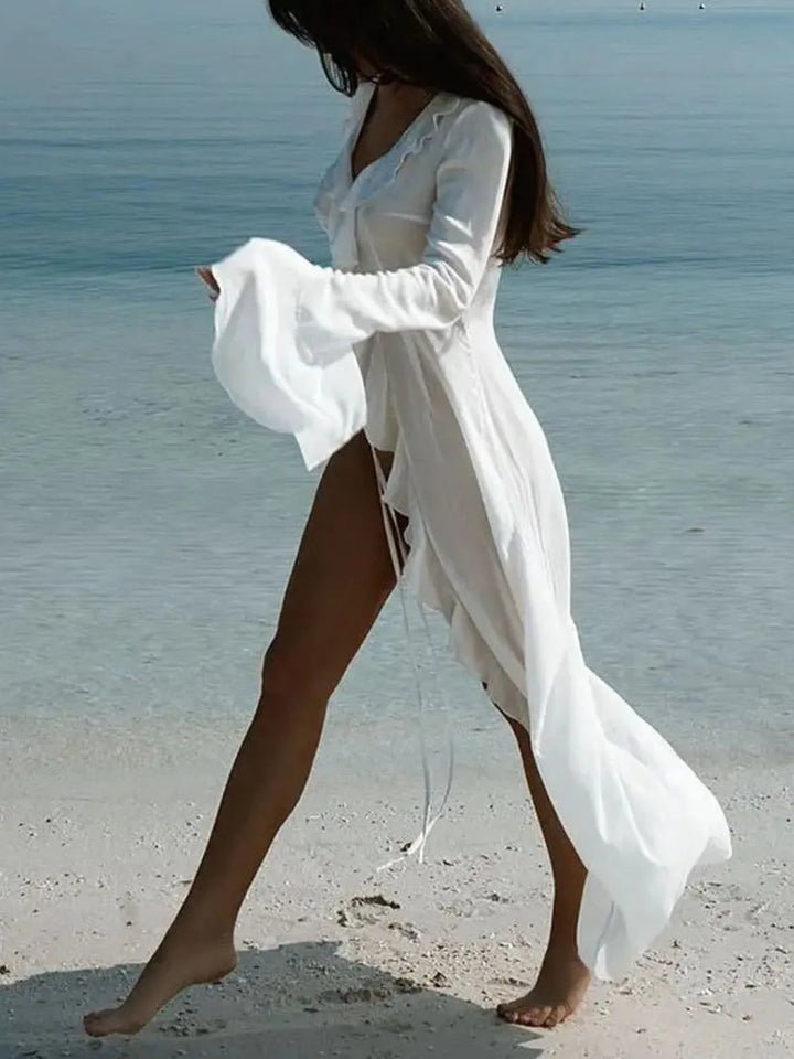 Gerüschtes Strandkleid mit langen Ärmeln
