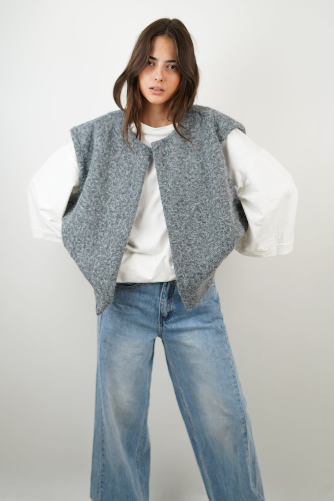 Damen Cardigan Mit Taschen Aus Weicher Strickware