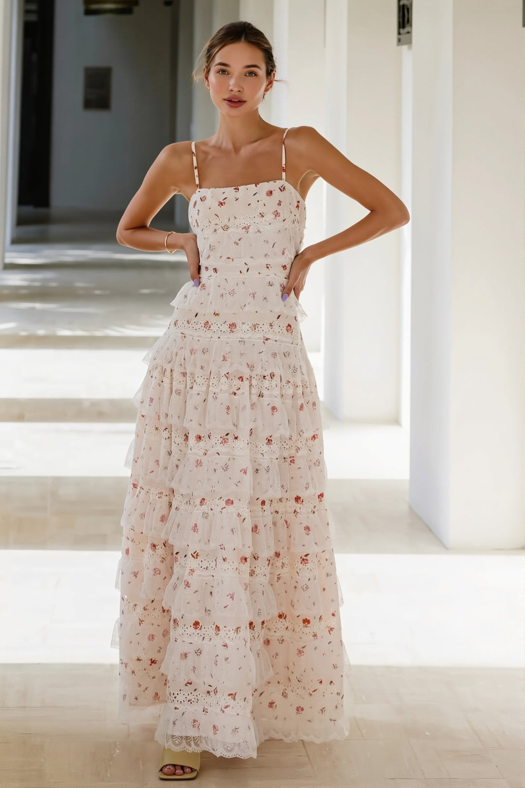Damen Maxikleid Mit V Ausschnitt Und Stufenrock