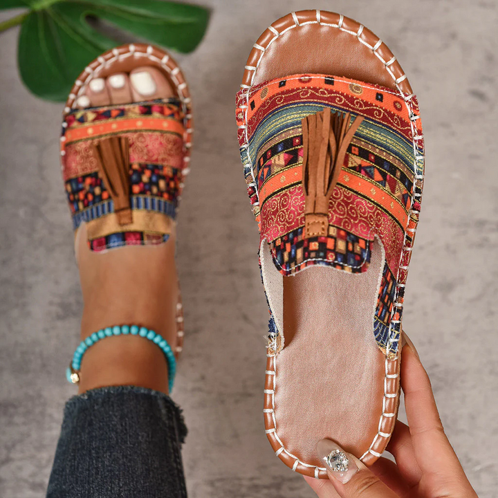 Boho-Quasten-Sandalen für Damen