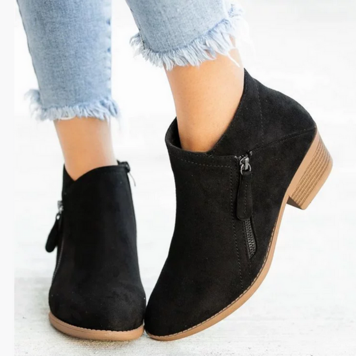 Schicke Leder-Stiefeletten für den Alltagstil