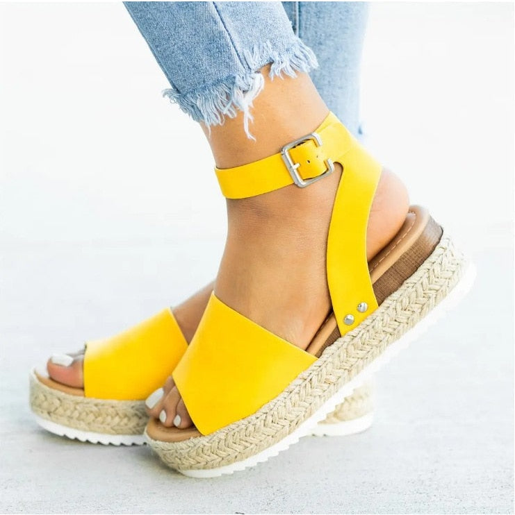 Leona Stylische Sommersandalen für Damen